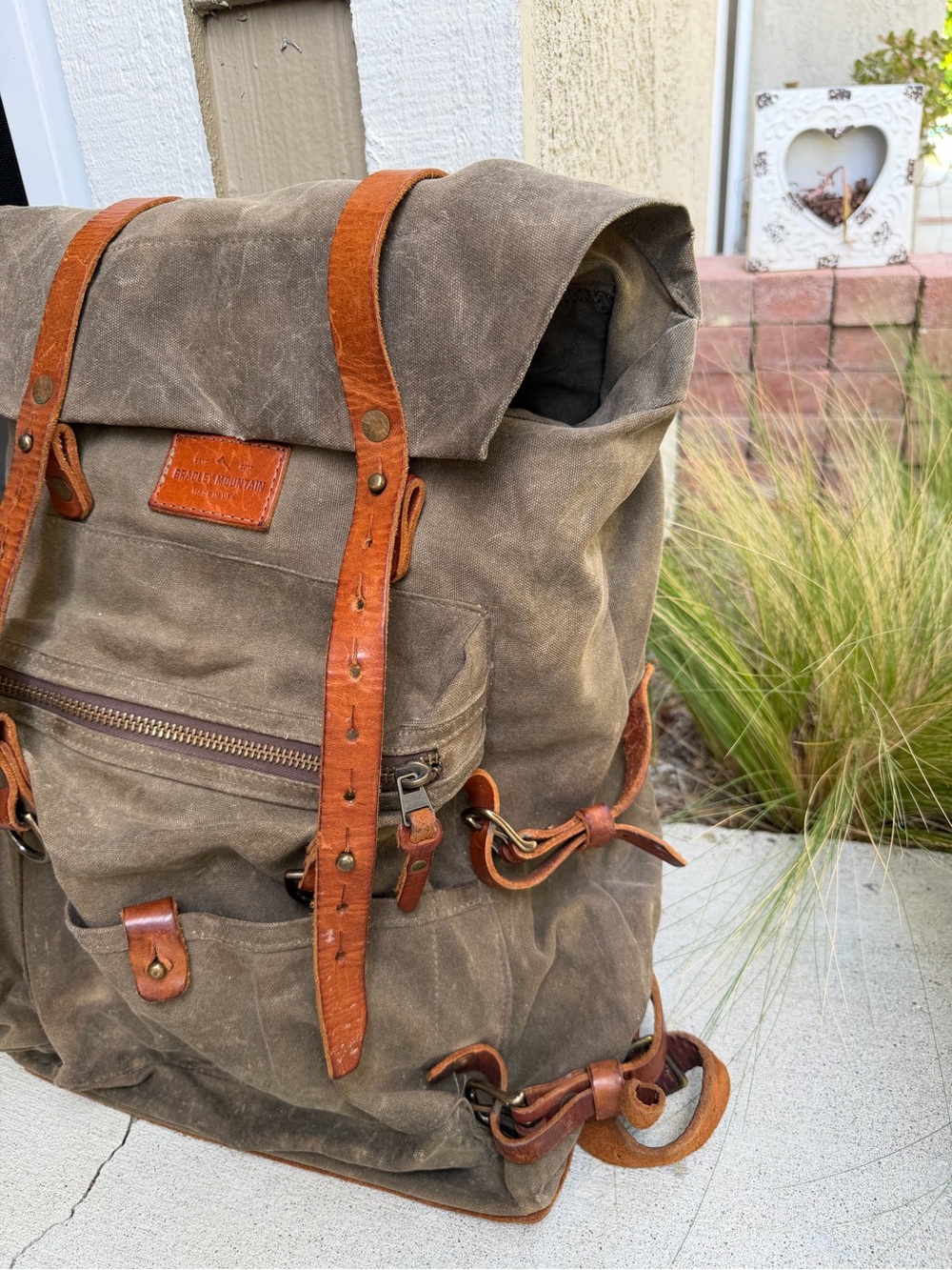 Bradley Mountain The Wilder Bag-Field Tan Incredible Waxed Canvas bag Backpack - Picture 8 of 16